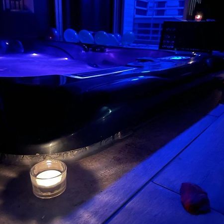 La Suite Grenoble Spa Jacuzzi Et Sauna Privatif Ngoại thất bức ảnh