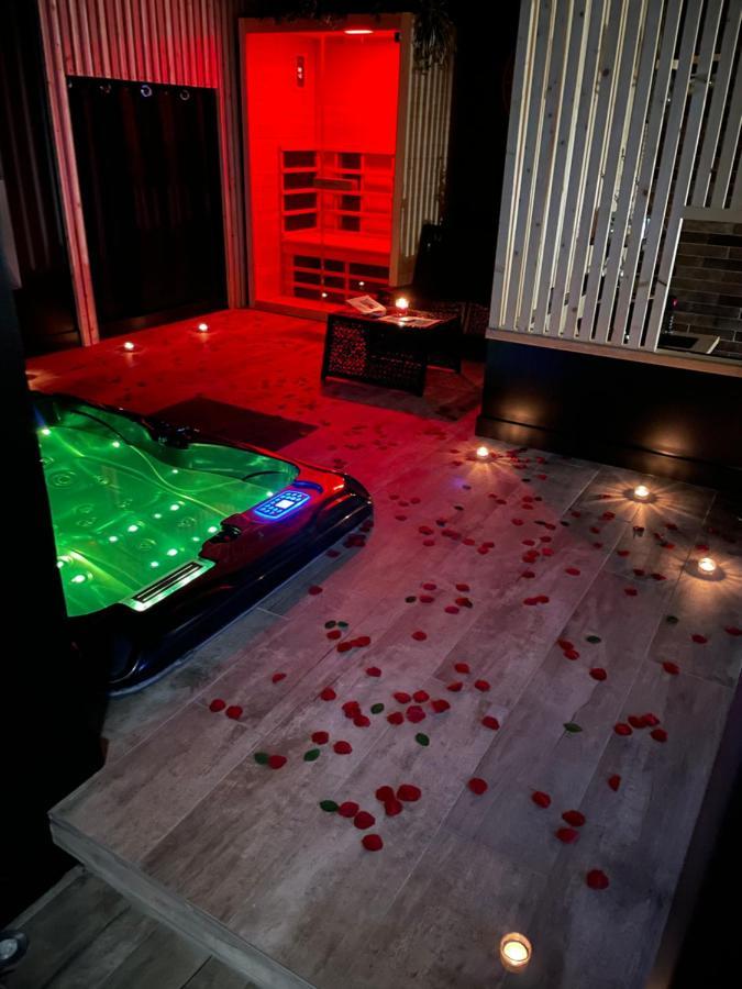 La Suite Grenoble Spa Jacuzzi Et Sauna Privatif Ngoại thất bức ảnh